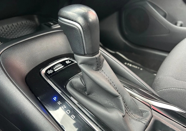 Volvo XC 60 cena 139900 przebieg: 140949, rok produkcji 2018 z Świnoujście małe 326